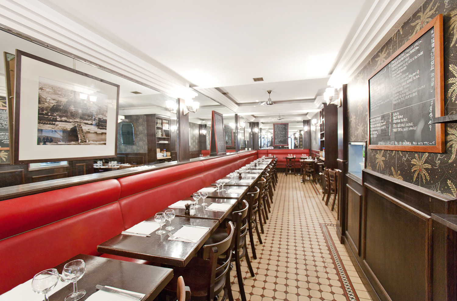 Faux plafond et banquette sur mesure